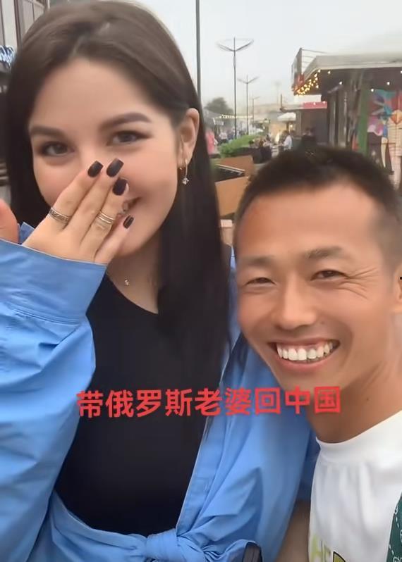 美女互动视频,美女互动视频，带你领略视觉盛宴