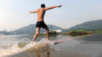 轻功水上漂视频,揭秘古代侠客绝技的神奇魅力